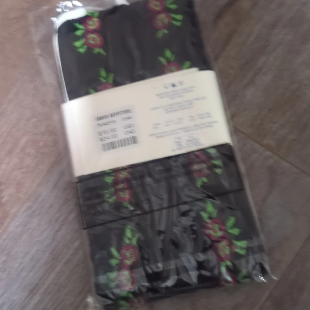 URBAN OUTFITTERS Astrid Floral Tights ~ NWT